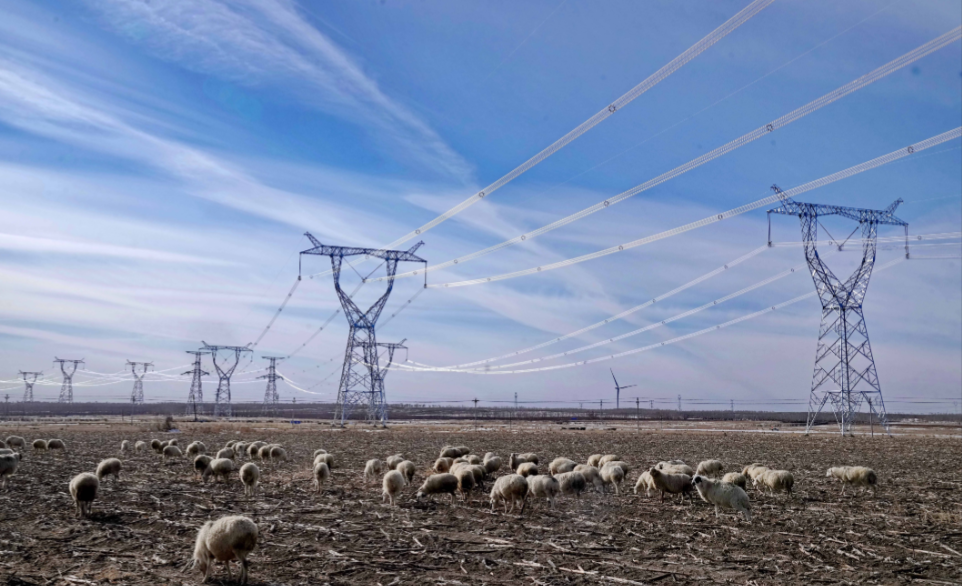 1764819413109683.png Метеостанция в метеорологическом мониторинге линий электропередачи.png